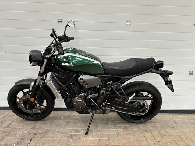 yamaha - xsr-700