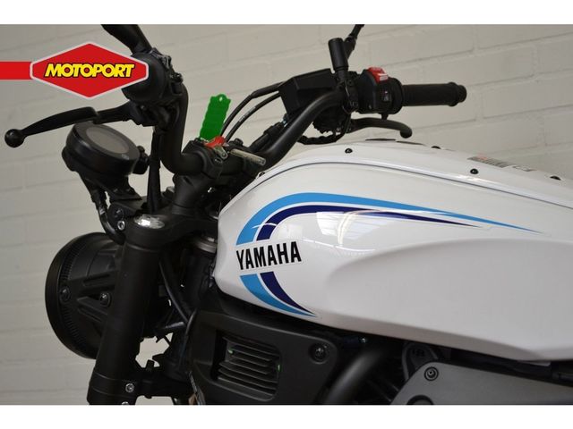 yamaha - xsr-700