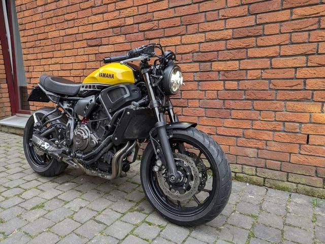 yamaha - xsr-700