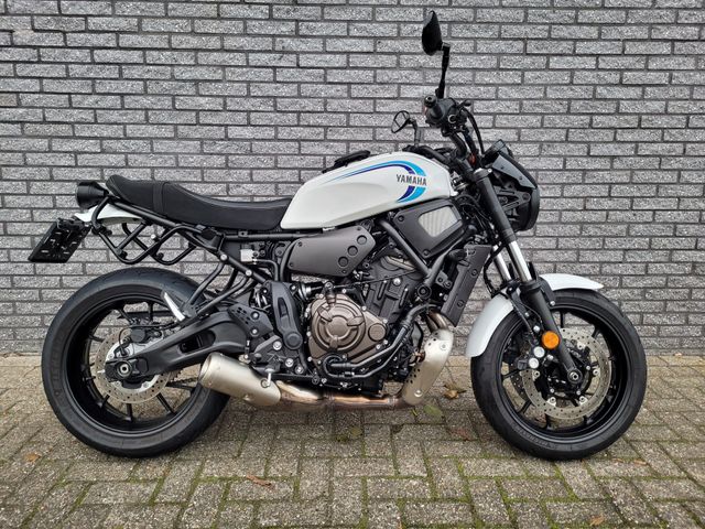 yamaha - xsr-700