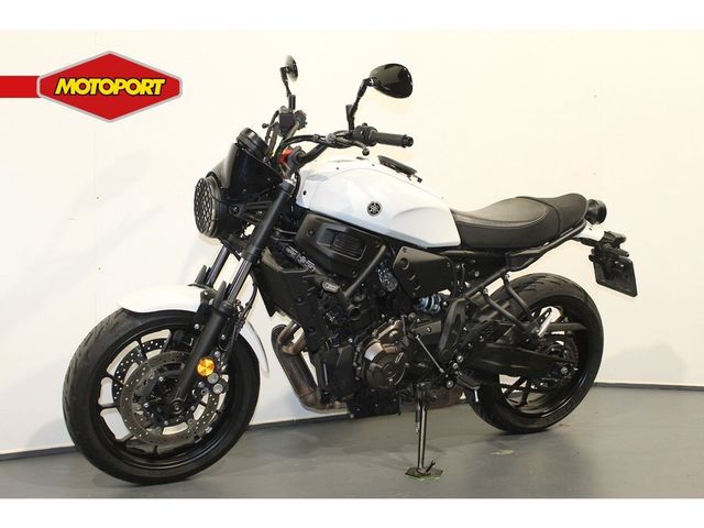 yamaha - xsr-700
