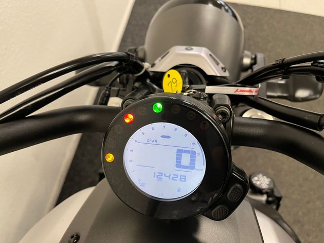 yamaha - xsr-700
