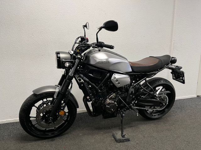yamaha - xsr-700