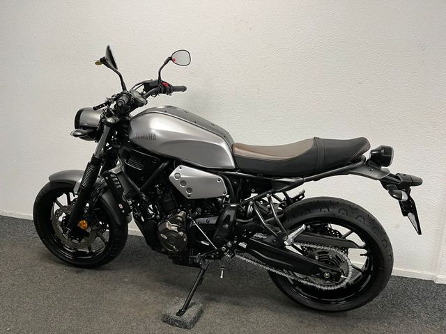 yamaha - xsr-700