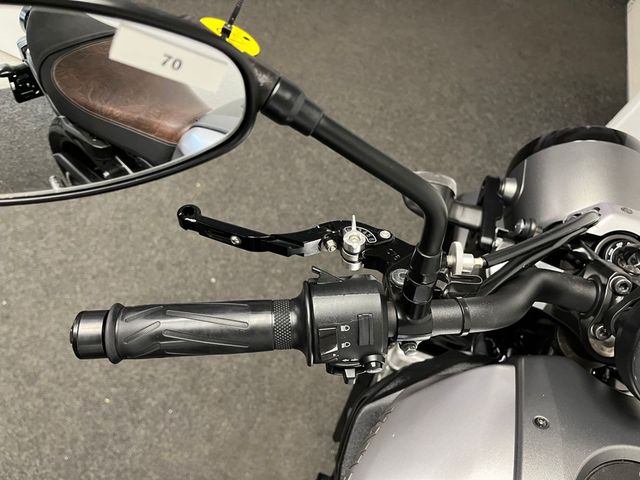 yamaha - xsr-700
