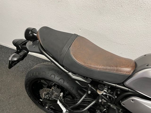yamaha - xsr-700
