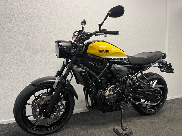 yamaha - xsr-700-abs