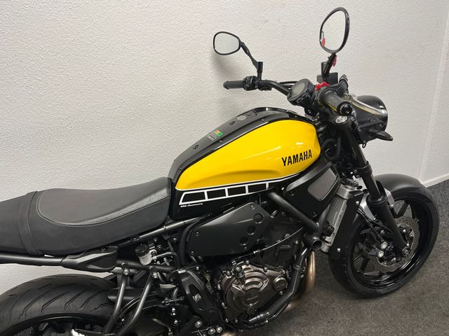 yamaha - xsr-700-abs