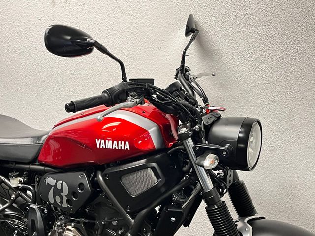 yamaha - xsr-700-abs