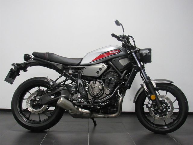 yamaha - xsr-700-abs