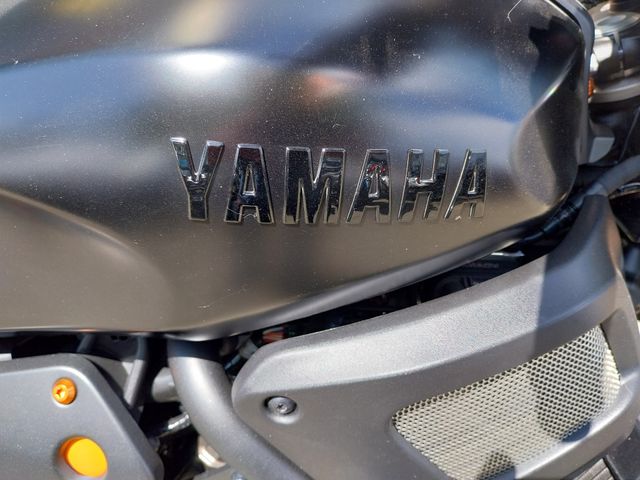 yamaha - xsr-700-abs