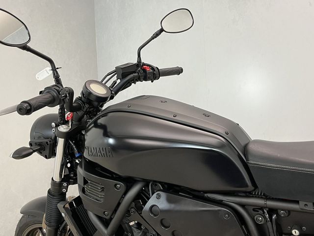 yamaha - xsr-700-abs