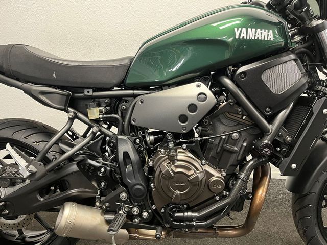 yamaha - xsr-700-abs