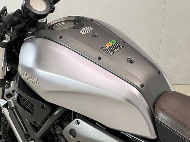 yamaha - xsr-700-abs