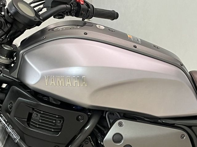 yamaha - xsr-700-abs