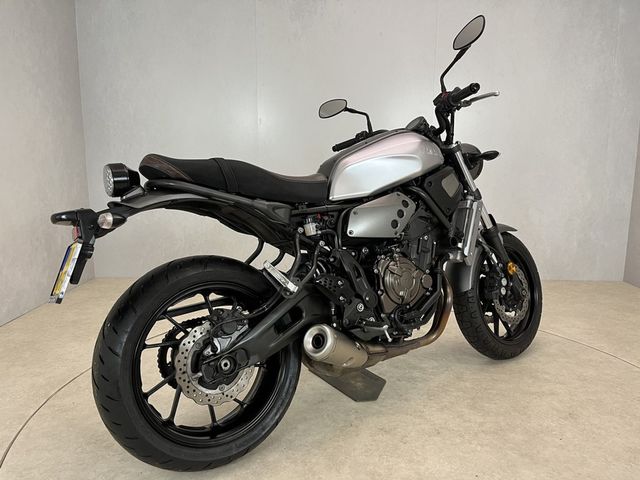 yamaha - xsr-700-abs