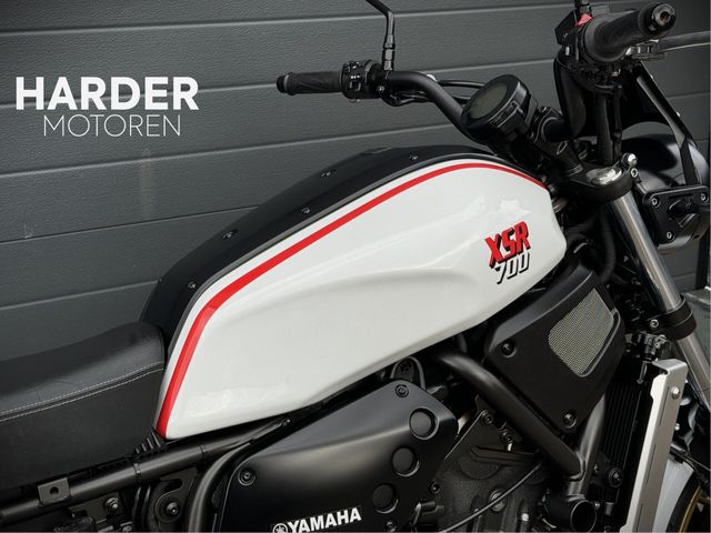 yamaha - xsr-700-abs