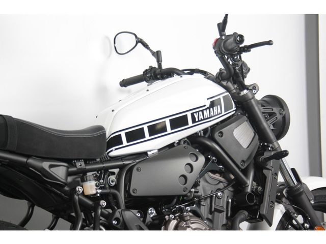 yamaha - xsr-700-abs