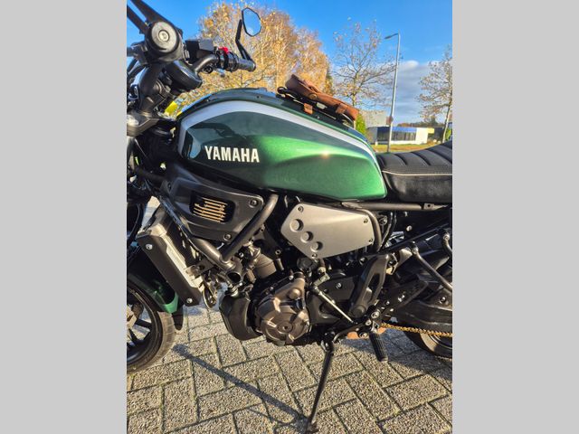 yamaha - xsr-700-abs