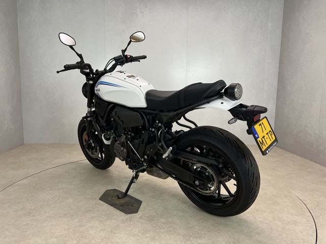 yamaha - xsr-700-abs