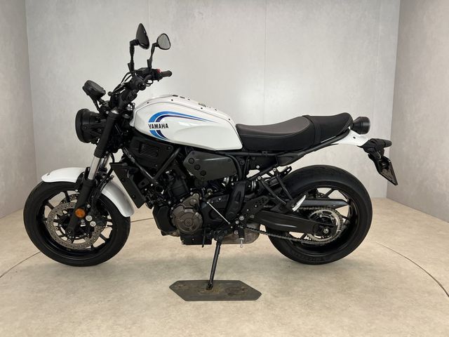 yamaha - xsr-700-abs