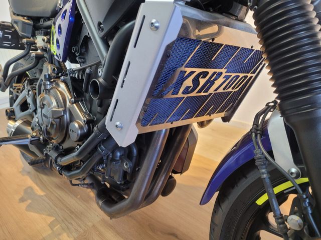 yamaha - xsr-700-abs