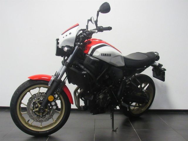 yamaha - xsr-700-abs