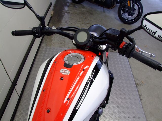 yamaha - xsr-700-abs