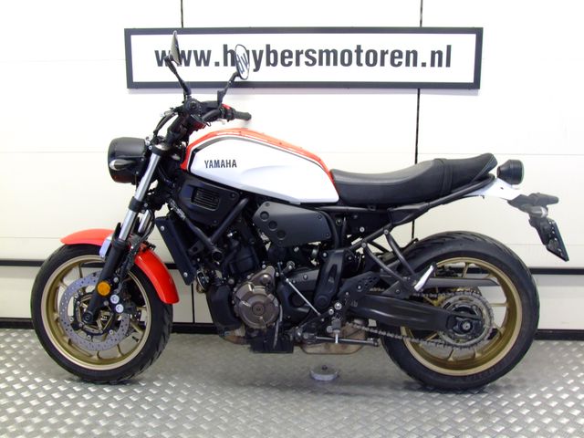 yamaha - xsr-700-abs