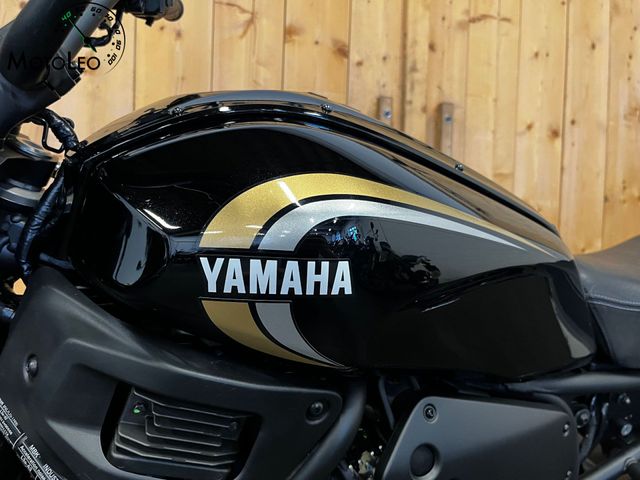 yamaha - xsr-700-abs