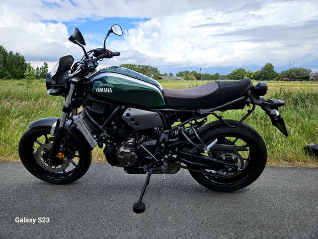 yamaha - xsr-700-abs