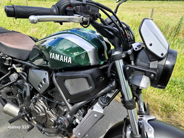 yamaha - xsr-700-abs