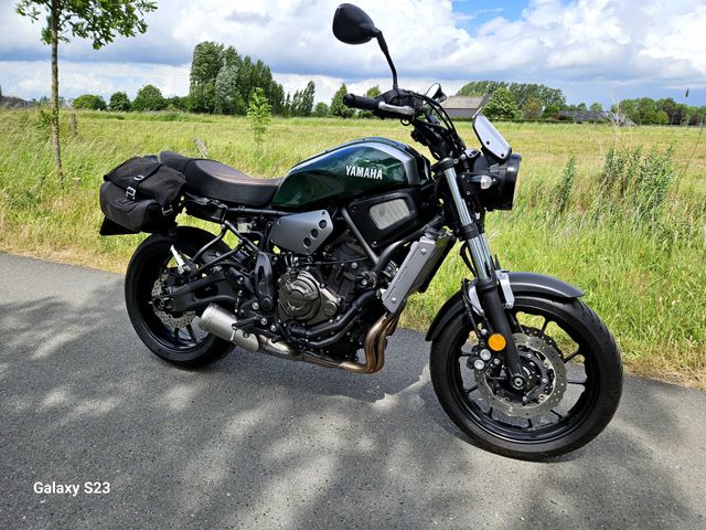 yamaha - xsr-700-abs