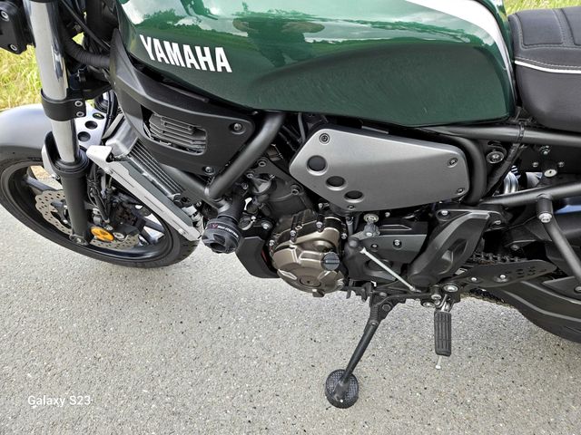 yamaha - xsr-700-abs