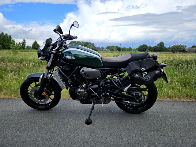 yamaha - xsr-700-abs