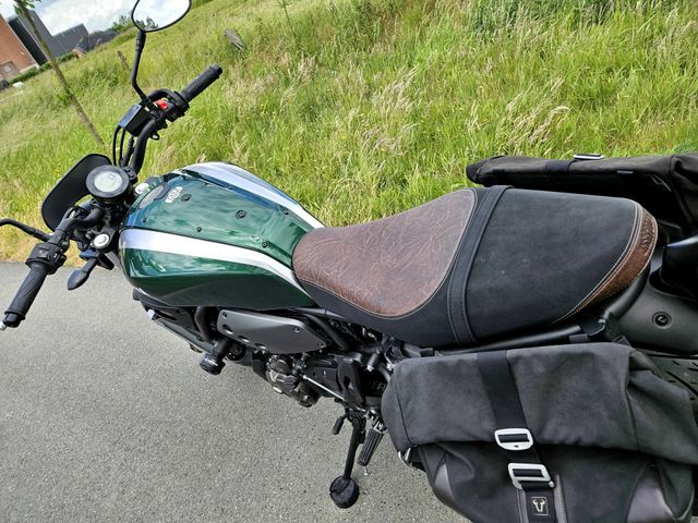 yamaha - xsr-700-abs