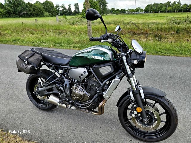yamaha - xsr-700-abs