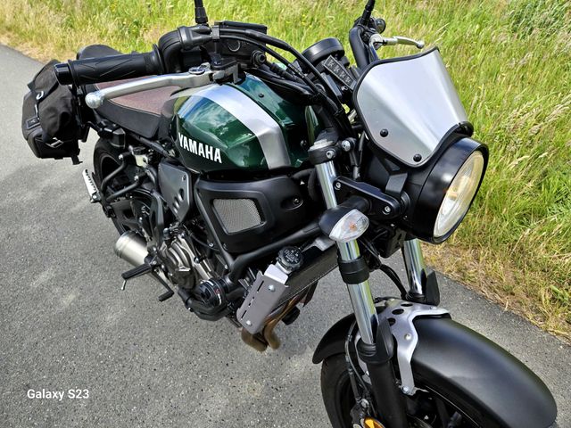 yamaha - xsr-700-abs