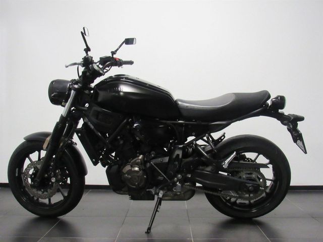 yamaha - xsr-700-abs