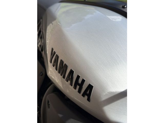 yamaha - xsr-700-legacy