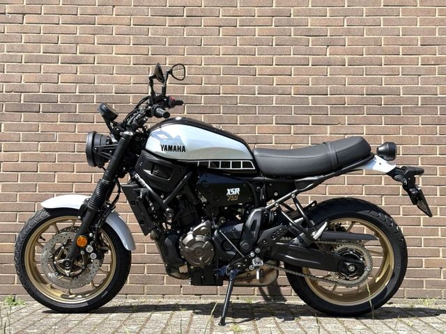yamaha - xsr-700-legacy