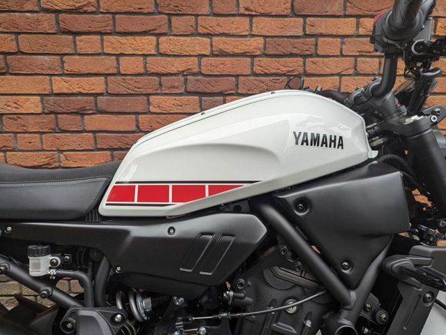 yamaha - xsr-700-sport-edition-abs