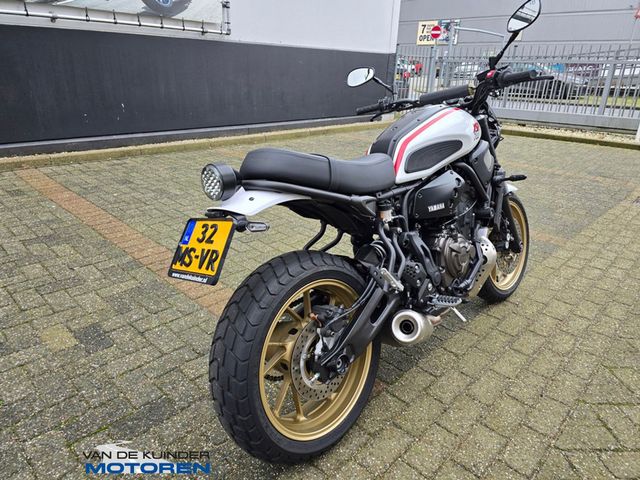 yamaha - xsr-700-xtribute