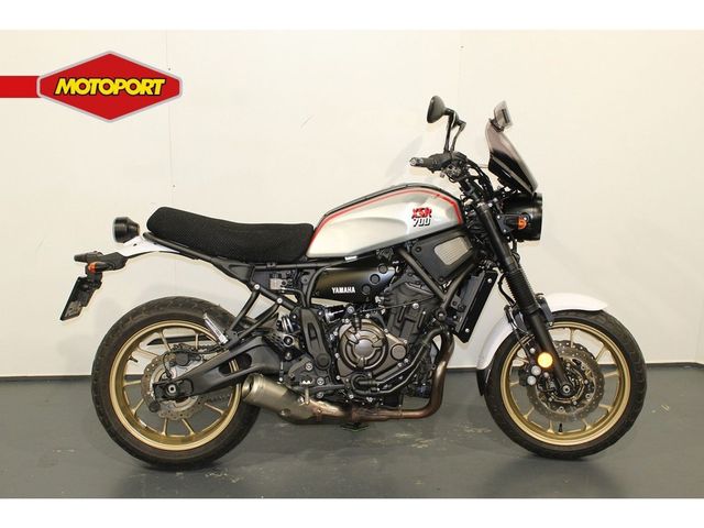 yamaha - xsr-700-xtribute