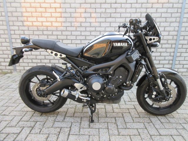 yamaha - xsr-900