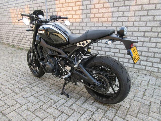 yamaha - xsr-900