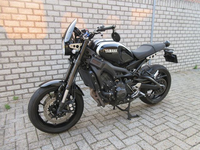 yamaha - xsr-900