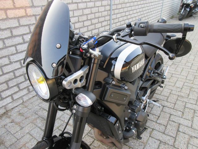 yamaha - xsr-900