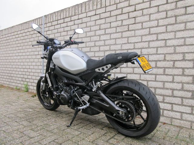 yamaha - xsr-900