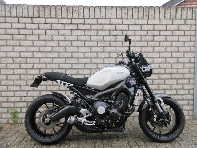 yamaha - xsr-900